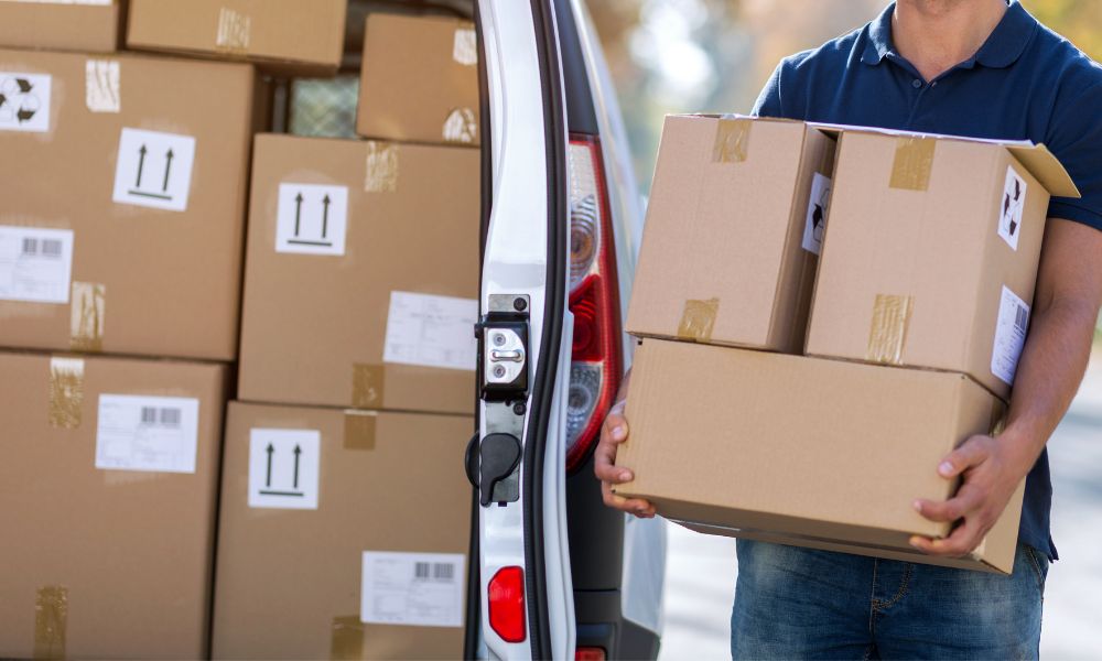 Amazon driver with boxes in van before accident requiring Houston car accident lawyer, workplace accident injury lawyer Texas